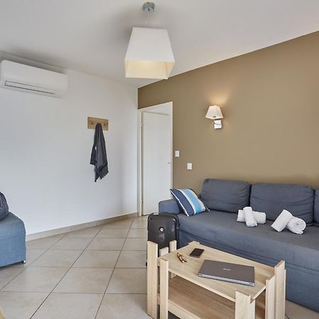 Residence Odalys Le Lotus Blanc 르발카레스 외부 사진